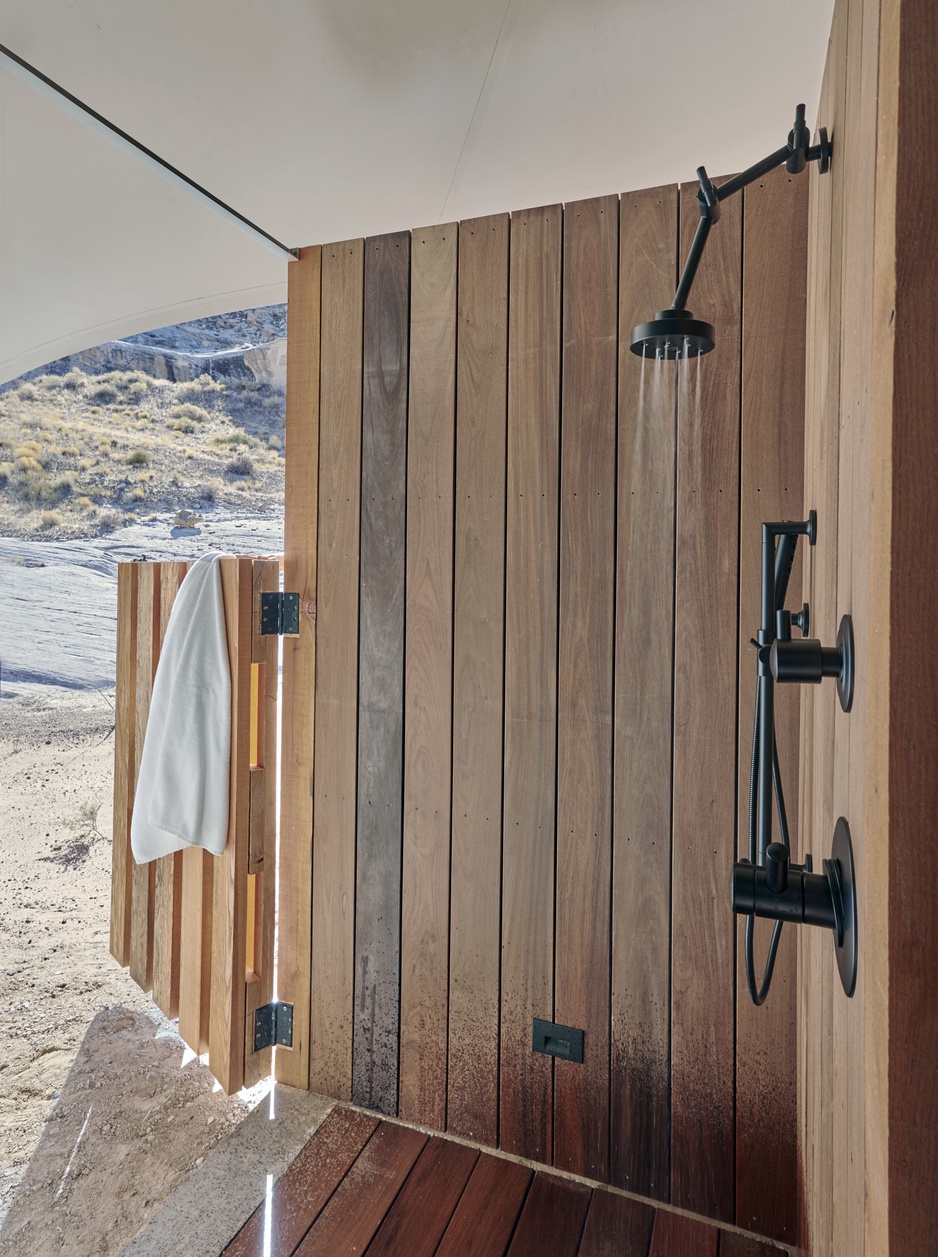 Camp Sarika, Amangiri Outdoor Shower