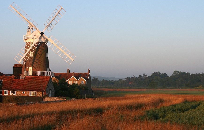 Cley Windmill - 18th Century Renovated Windmill