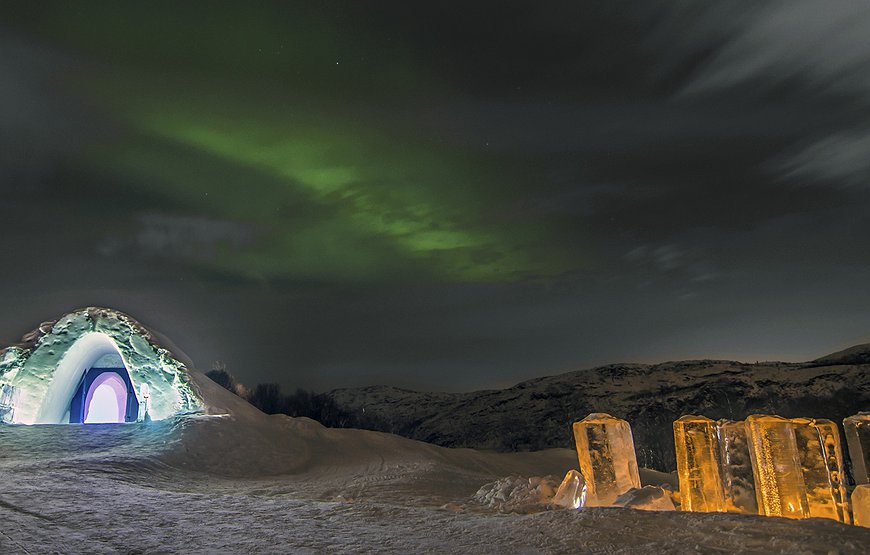 Kirkenes Snowhotel - Ice Hotel In Norway