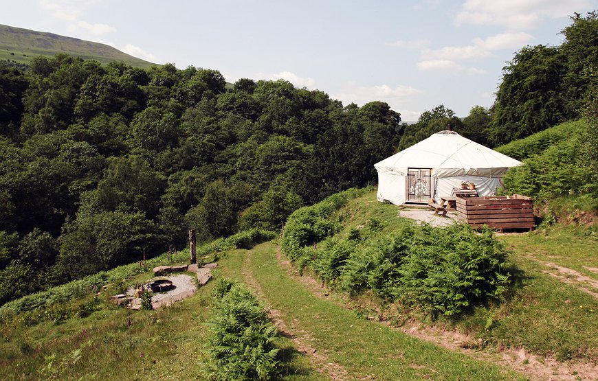 Black Mountains Yurt - Traditional Eco-Living In Wales