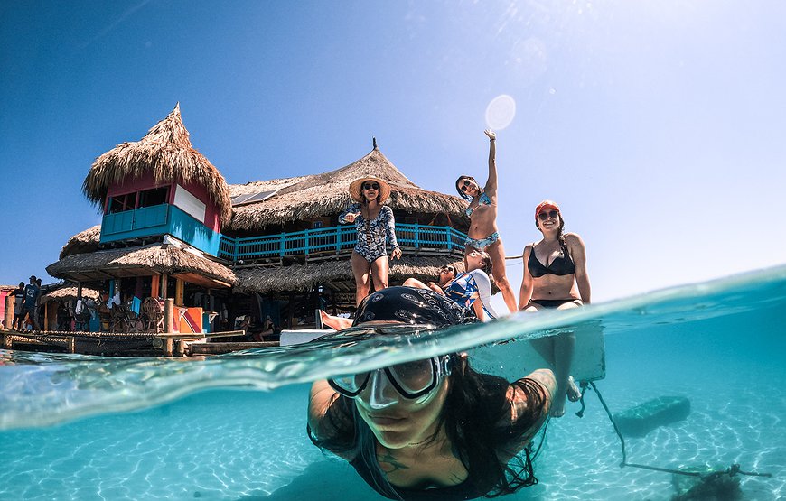 Casa en el Agua - The Party House in the Middle of the Carribbean Sea