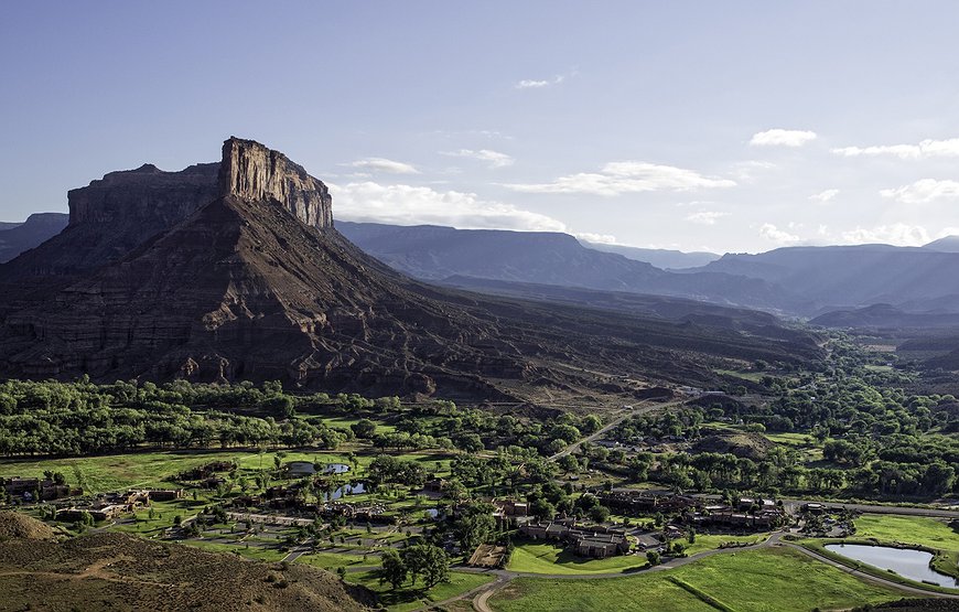 Gateway Canyons Resort & Spa - Buttes & Dinosaur Fossils in the Red Rock Country