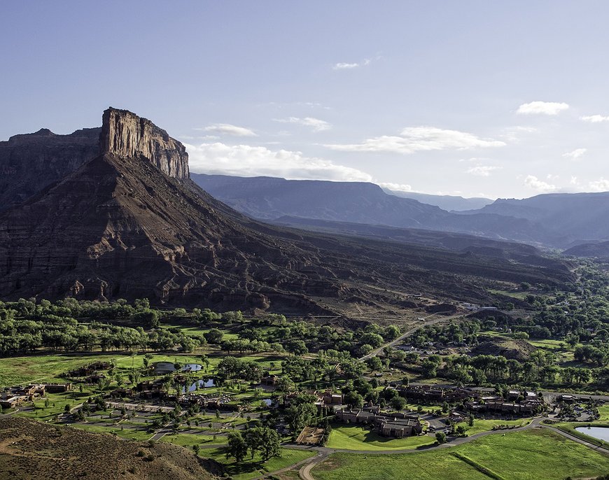 Gateway Canyons Resort & Spa - Buttes & Dinosaur Fossils in the Red Rock Country