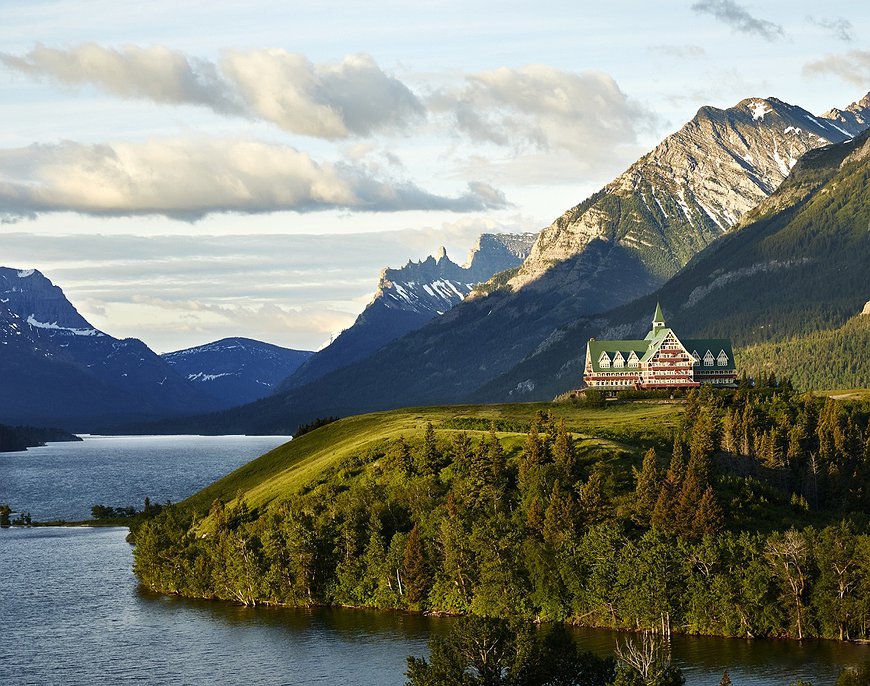 Prince of Wales Hotel - The Canadian Hotel That Nearly Hosted A Royalty