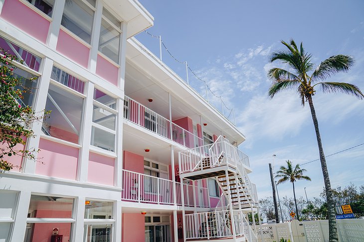 The Pink Hotel Coolangatta Exterior