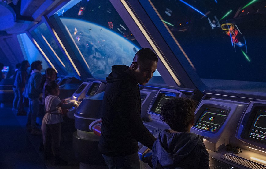 Star Wars: Galactic Starcruiser - The World's First Interactive Star Wars Hotel