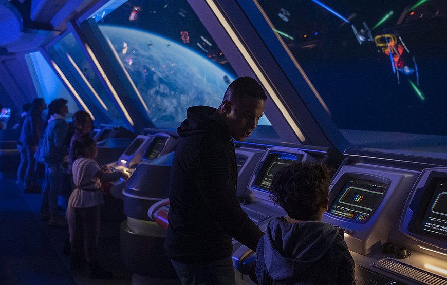 Star Wars: Galactic Starcruiser - The World's First Interactive Star Wars Hotel