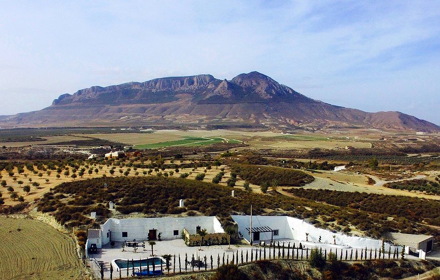 Cuevas Helena - Cave-Carved Holiday Home In Andalusia, Spain