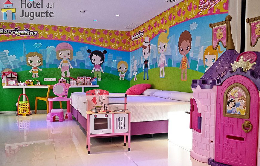 Hotel Del Juguete - The Toy Hotel In Spain