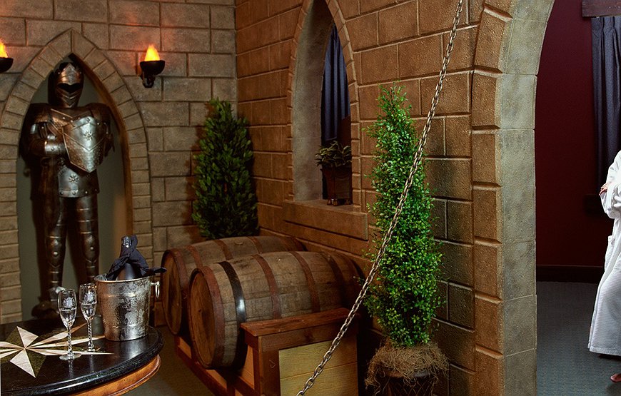 Chateau Avalon - Themed Suites In Kansas City