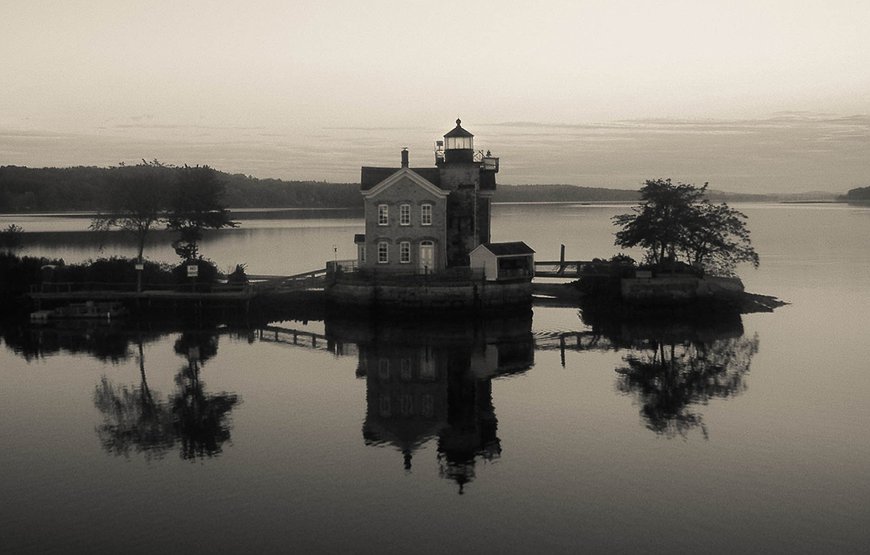 Saugerties Lighthouse - The Maritime History Hotel