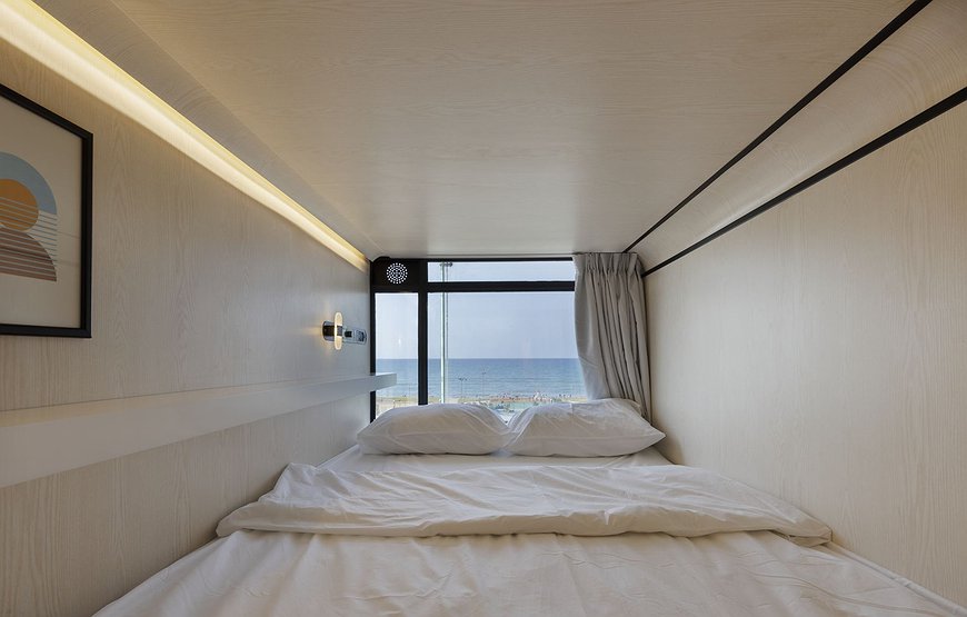 The O Pod Hotel - Sea View Capsule Hotel In Tel Aviv