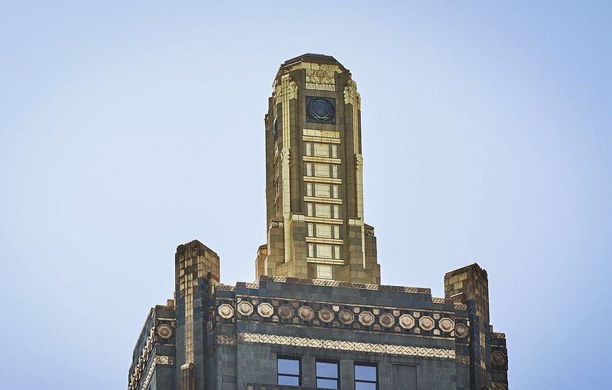 Pendry Chicago - Luxury Hotel In An Art Deco Champagne Bottle-Shaped Tower