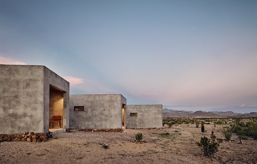 Willow House - The Beauty Of Concrete In Texas' Desert