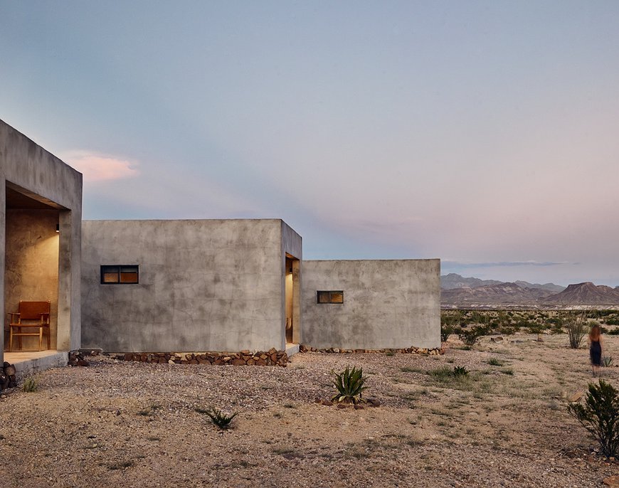 Willow House - The Beauty Of Concrete In Texas' Desert