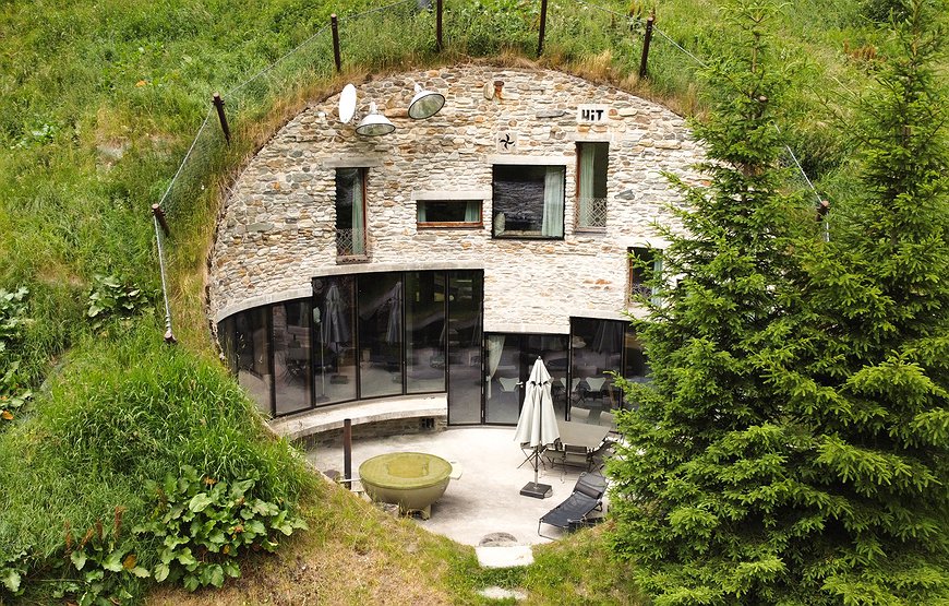 Villa Vals - Genius Underground House In Switzerland