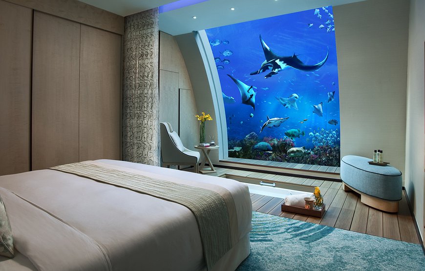 Resorts World Sentosa - Room-View Of The World’s Largest Aquarium